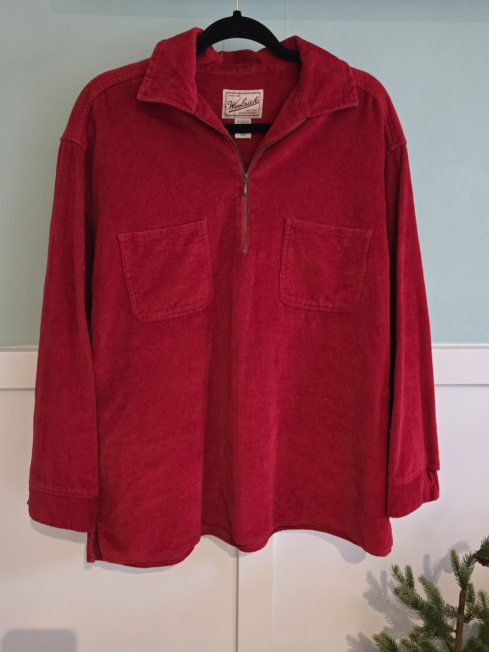 Vintage Woolrich Women's Size Large Pullover Cardinal Red 1/4 Zip Corduroy